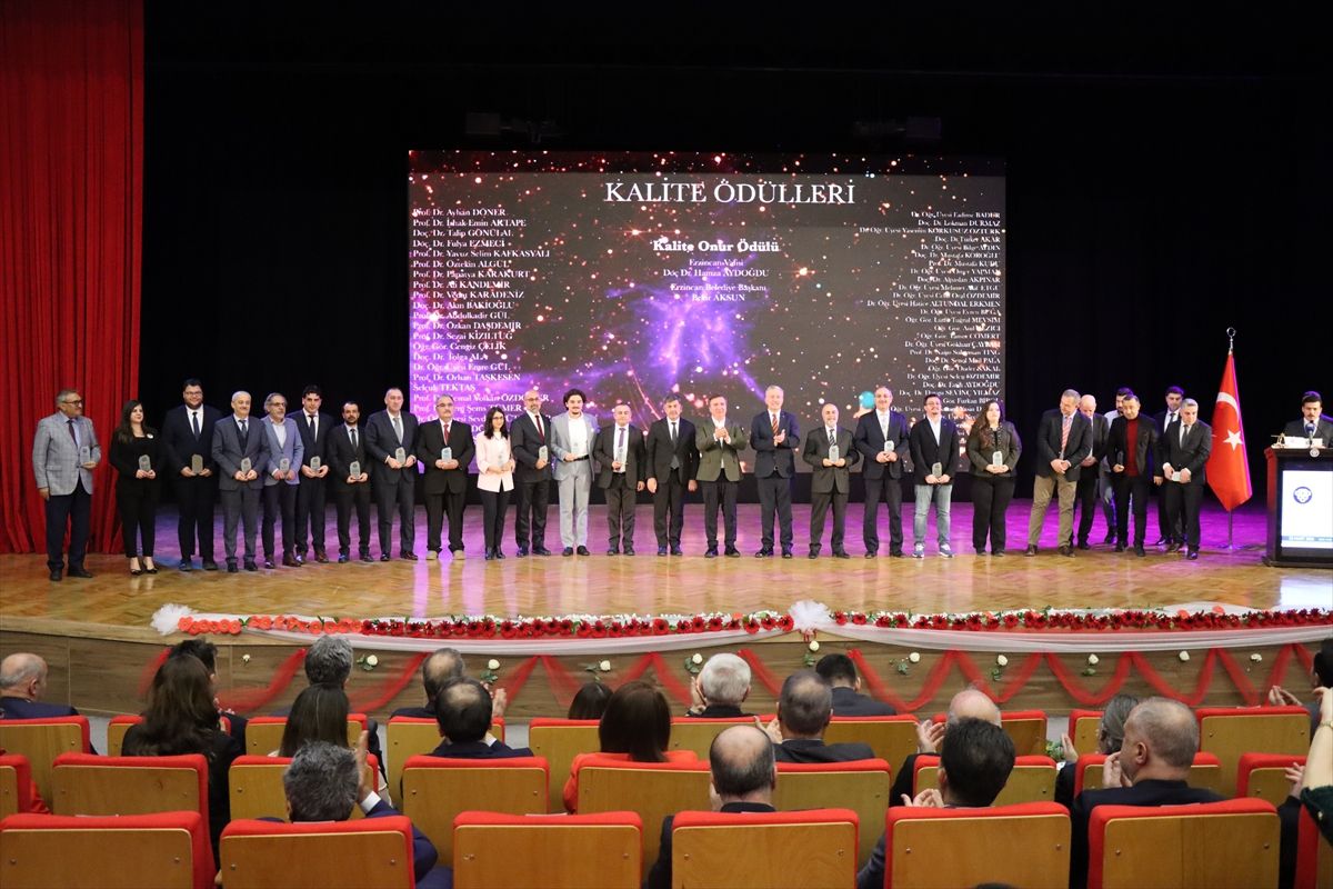 Erzincan Binali Yıldırım Üniversitesinin 20. kuruluş yıl dönümü kutlandı