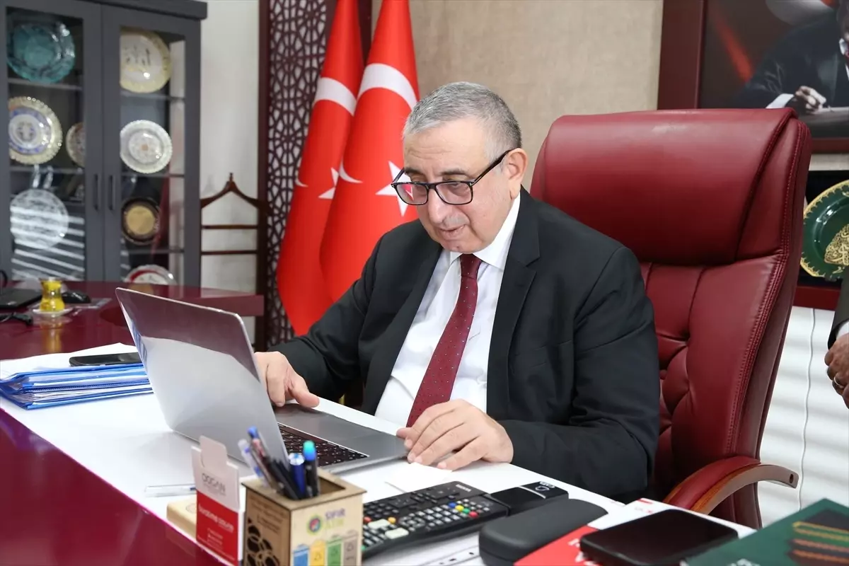 Erzurum Bölge Adliye Mahkemesi Başsavcısı Bingül AA'nın 'Yılın Kareleri' oylamasına katıldı