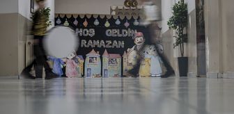 Erzurum'da bir ilkokulun tüm sınıfları ramazana özel süslendi