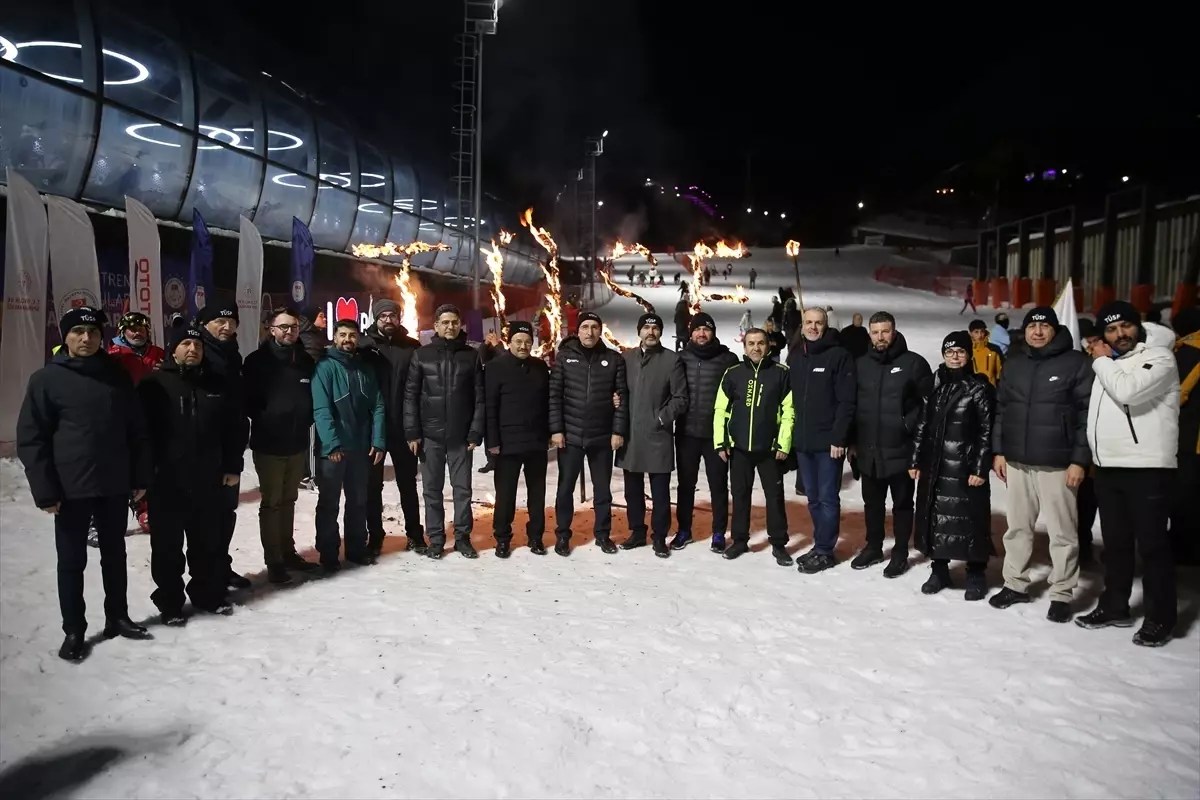 Erzurum'da Kış Sporları kapsamında 'Ünilig Türkiye Şampiyonası' açılışı yapıldı