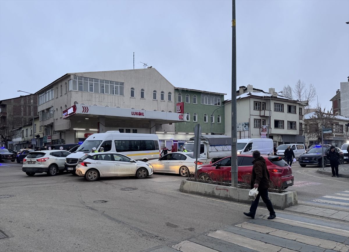 Erzurum'da sopalı kavgaya ilişkin 10 şüpheli yakalandı