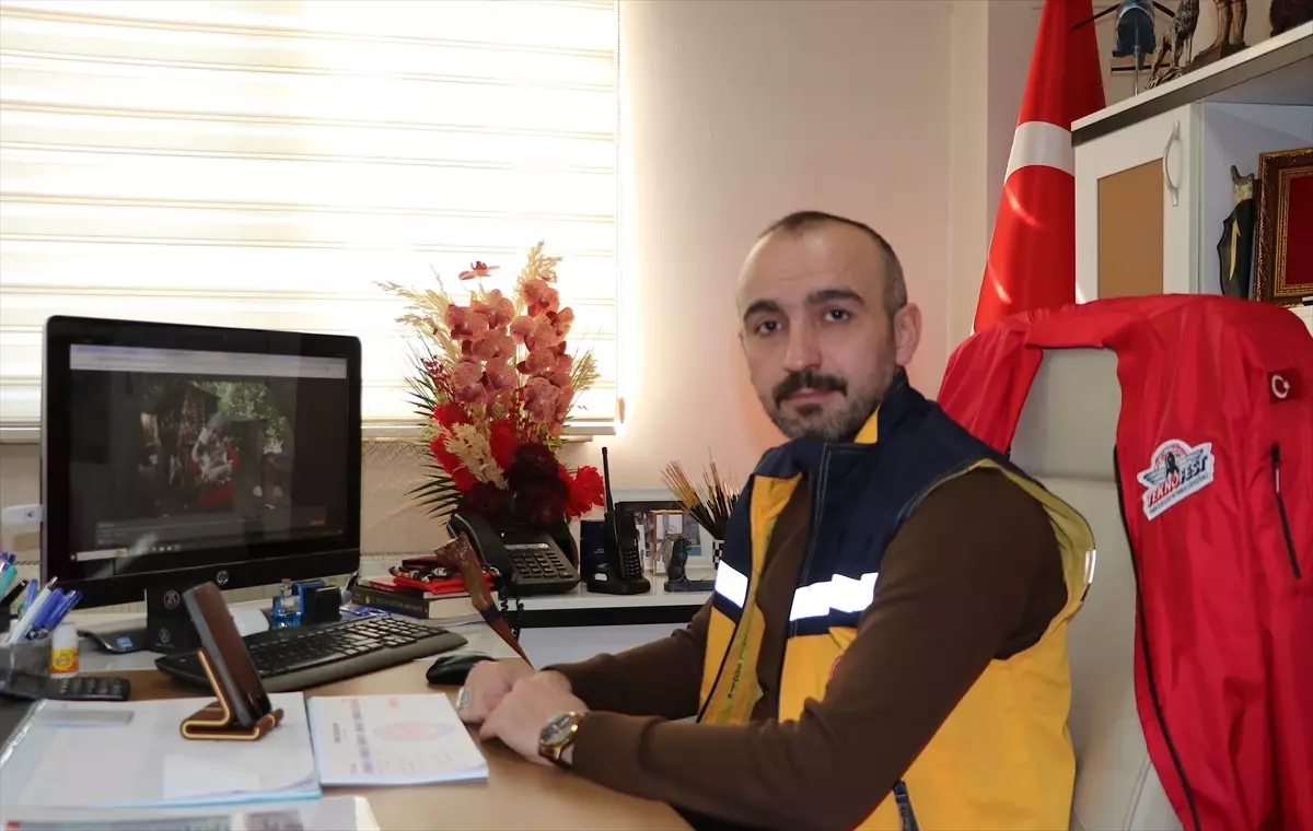 Erzurum İl Ambulans Servisi Başhekimi Taş, AA'nın "Yılın Kareleri" oylamasına katıldı