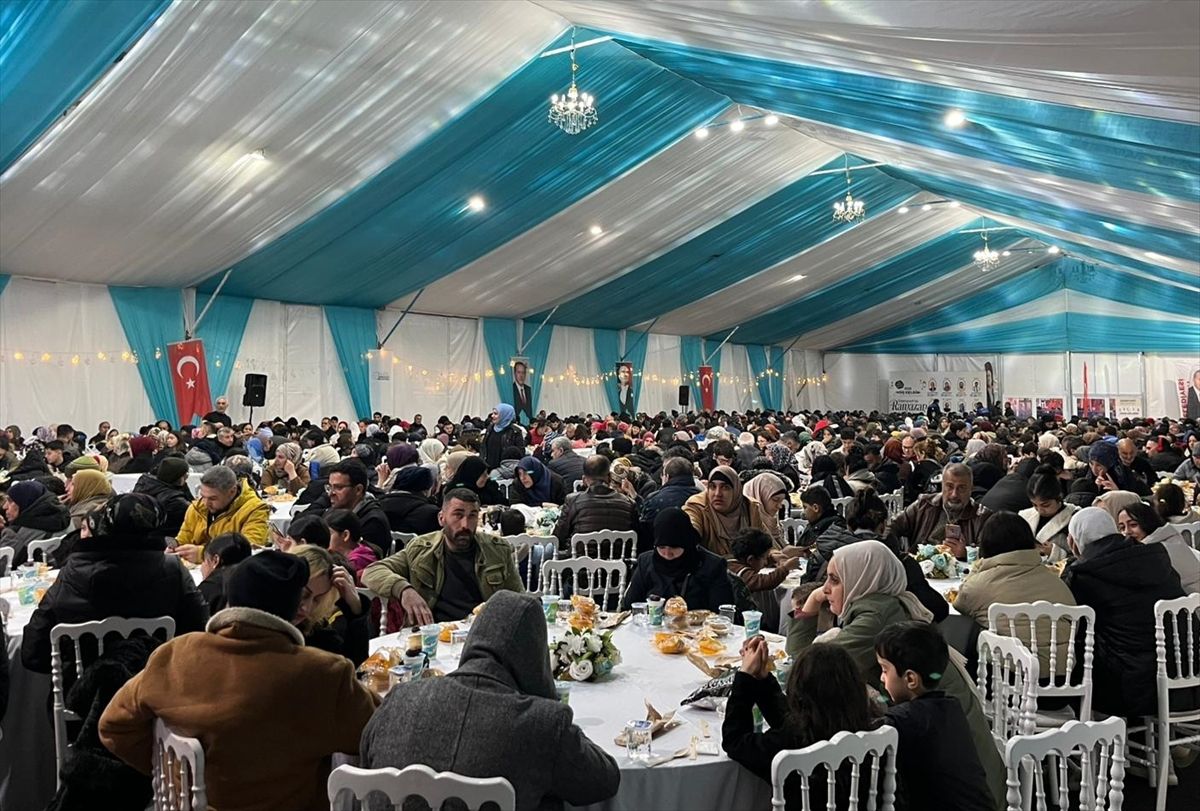 Esenyurt'ta ramazan boyunca 14 bin kişiye iftar verildi