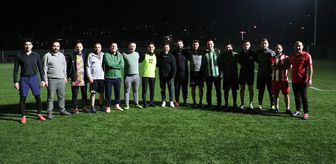 Eski Samsunsporlu futbolcular bağımlılıkla mücadeleye dikkati çekmek için sahaya çıktı