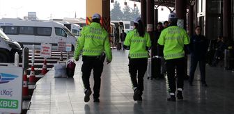 Eskişehir'de bayram yolculuğu öncesi vatandaşlara emniyet kemerinin önemi anlatıldı