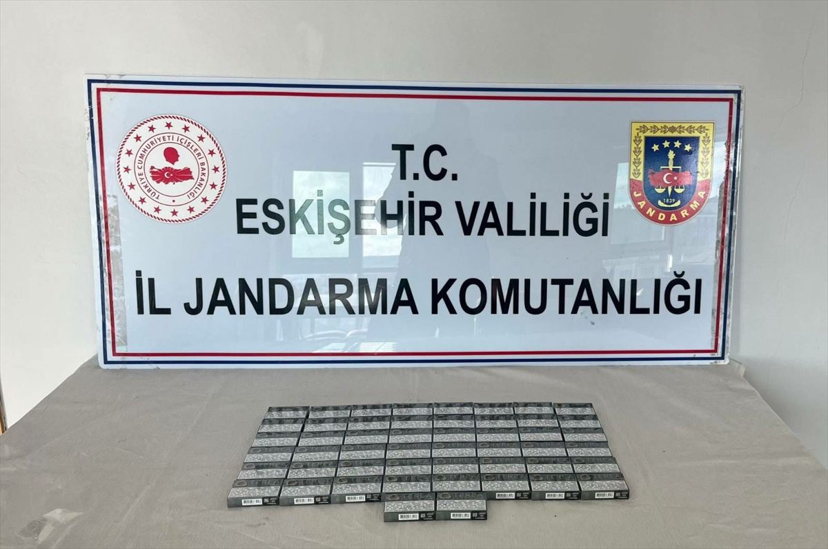 Eskişehir'de kaçakçılık operasyonunda 2 şüpheli yakalandı