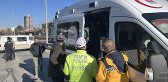 Eskişehir'de minibüsle çarpışan otomobilin hamile sürücüsü yaralandı