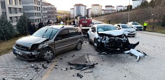 Eskişehir'de zincirleme trafik kazasında 6 kişi yaralandı
