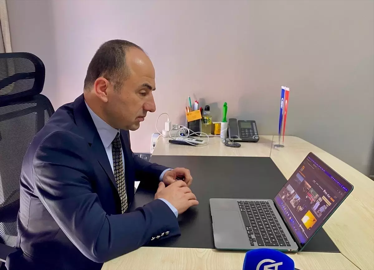 Eskişehir İl Emniyet Müdürü Yılmaz, AA'nın 'Yılın Kareleri' oylamasına katıldı