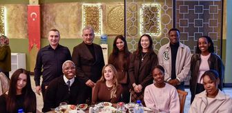 Farklı ülkelerden OMÜ'ye gelen öğrenciler iftar sofrasında buluştu