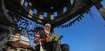 Filistinli çocuklar, cami enkazında Kur'an-ı Kerim okuyarak ramazanı değerlendiriyor