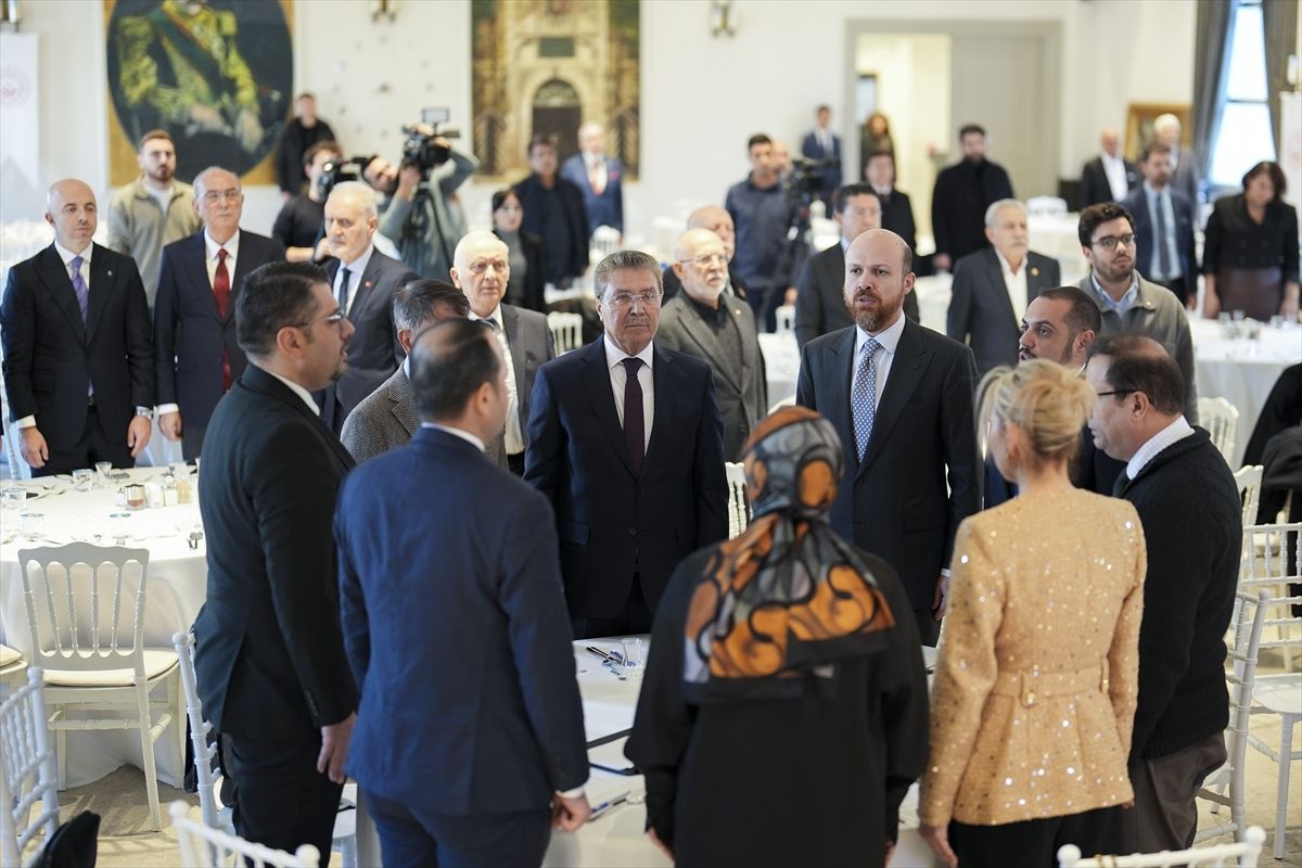 Fuat Sezgin İslam Bilim Tarihi Araştırmaları Vakfı 16. Olağan Mütevelli Heyeti Toplantısı yapıldı