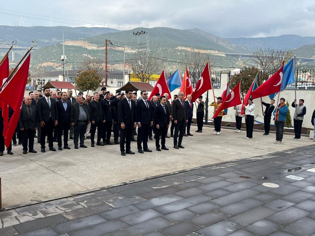 Gaziantep'te Çanakkale Deniz Zaferi'nin 111. yılı dolayısıyla törenler düzenlendi