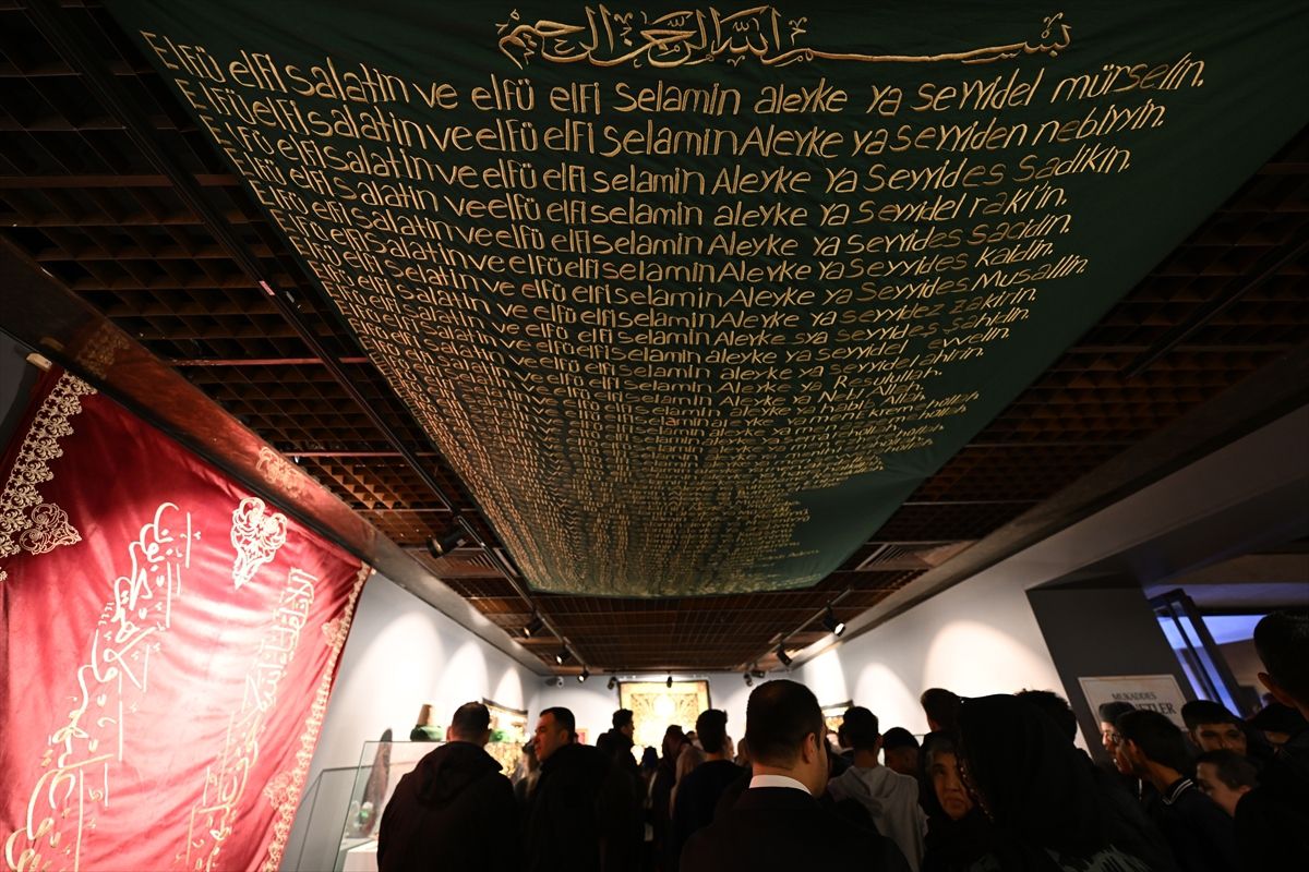 Gaziantep'te 'Mukaddes Emanetler Sergisi' ziyarete açıldı