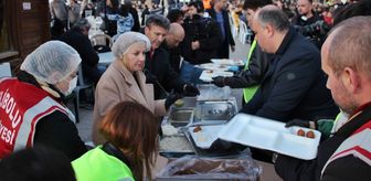 Gelibolu'da vatandaşlar belediyenin iftarında buluştu