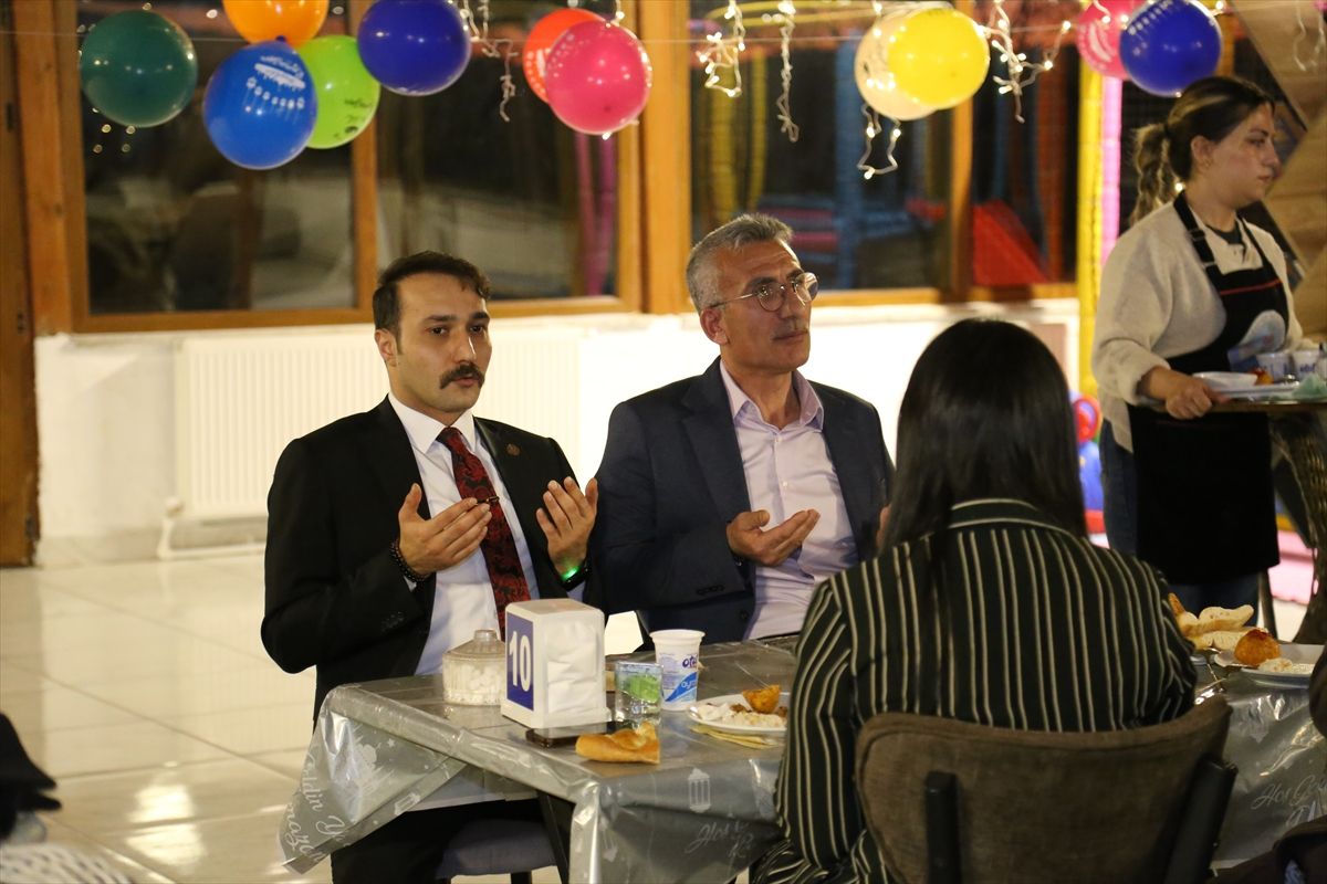 Gemerek'te şehit aileleri, gaziler ve yakınları iftar sofrasında buluştu