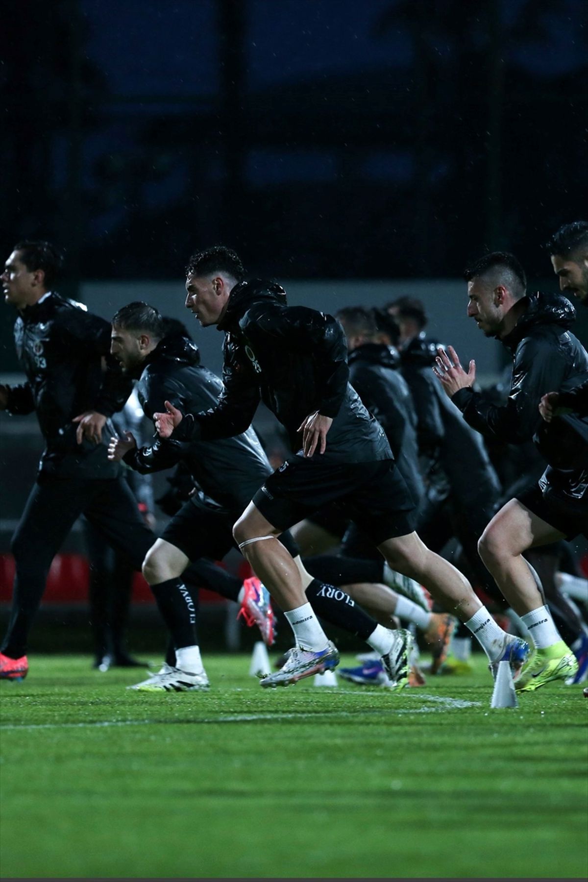 Gençlerbirliği, Süper Lig'e verilen arada Antalya'ya gitti