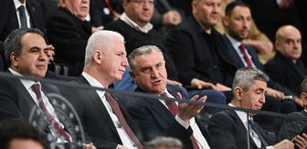 Gençlik ve Spor Bakanı Bak, Okul Sporları Basketbol Gençler Türkiye Birinciliği finallerini izledi