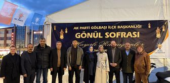 Gölbaşı'nda kurulan iftar çadırında vatandaşlar bir araya geliyor