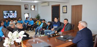 Göynücek'te minik öğrencilerden Başkan Şahin'e ziyaret