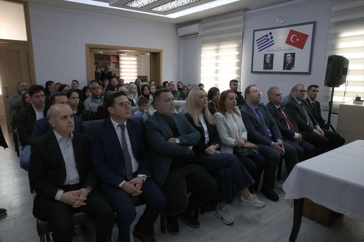 Gümülcine'de "Çanakkale Savaşları ve Zaferleri" temalı öykü yarışmasının ödül töreni gerçekleştirildi