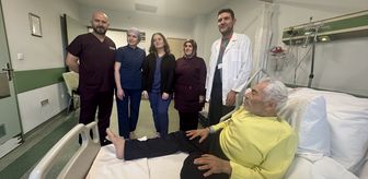 Güvercin göğsü ve skolyozu bulunan hastanın aort damarı kalbi 3 saat durdurularak değiştirildi