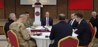 Hakkari'de bayramlaşma programı düzenlendi