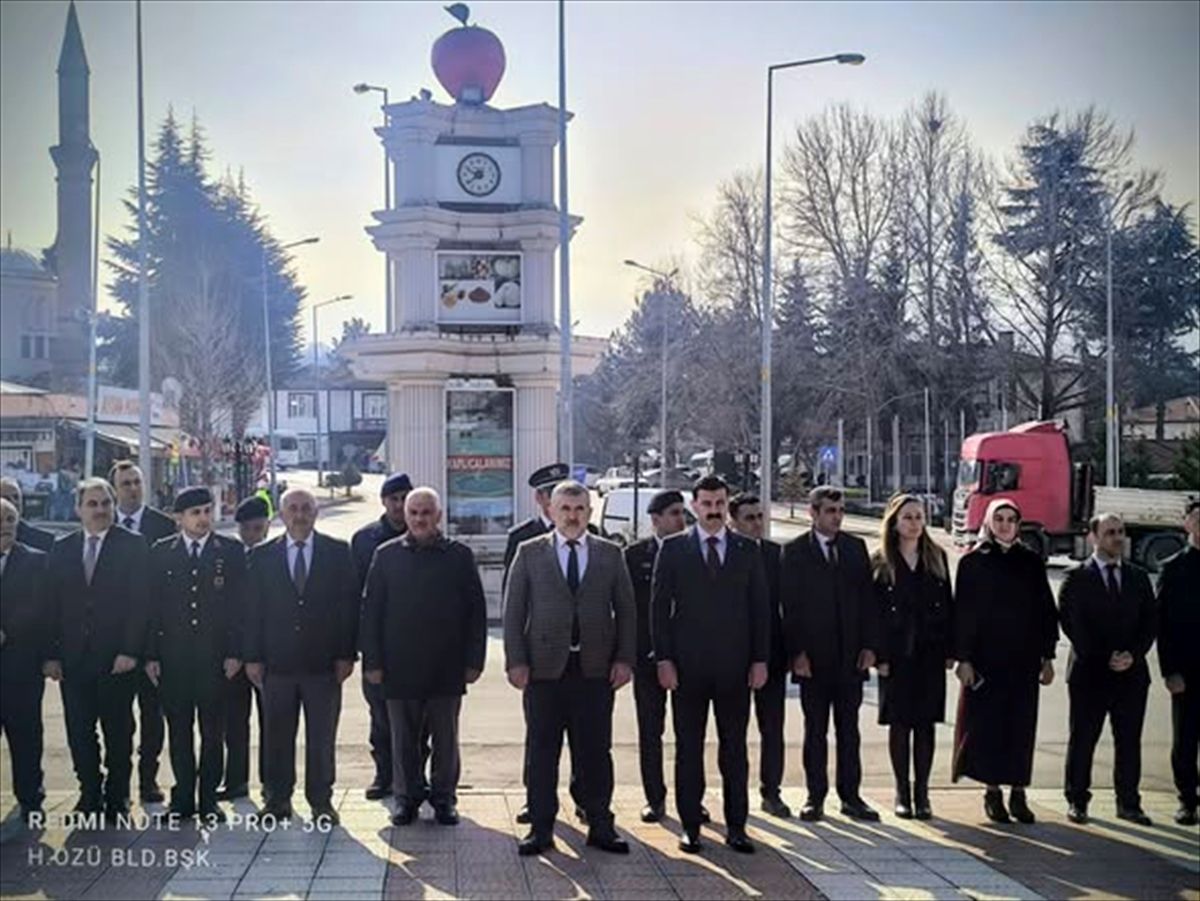 Hamamözü'nde 18 Mart Şehitleri Anma Günü ve Çanakkale Deniz Zaferi dolayısıyla tören yapıldı