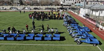 Hani'de üreticilere ekipman dağıtımı yapıldı