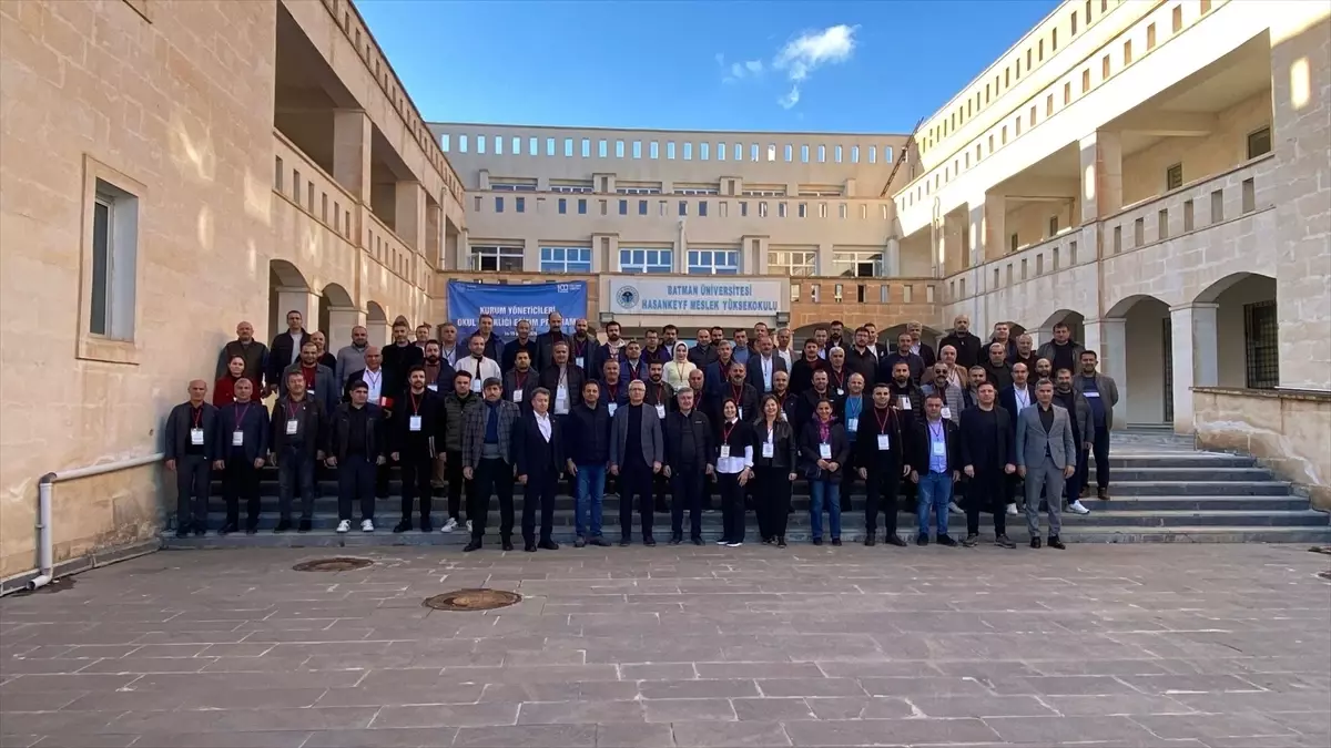 Hasankeyf'te 'Okul Liderliği Eğitim Programı' düzenlendi