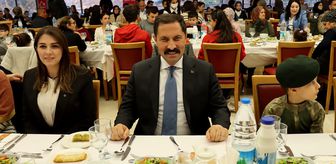 Hatay'da depremlerde öksüz ve yetim kalan çocuklara iftar verildi