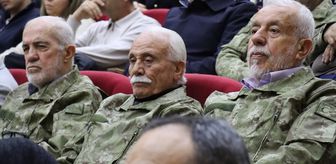 Hatay'da huzurevi sakinleri Milli Mücadele kahramanlarını anmak için sahneye çıktı