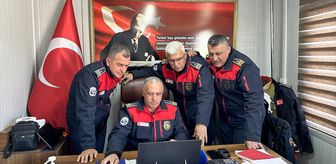 Hatay'da itfaiye ekipleri, AA'nın 'Yılın Kareleri' oylamasına katıldı