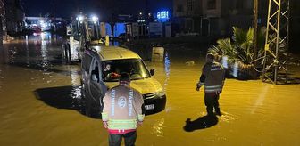 Hatay'da sağanak ve şiddetli rüzgar etkili oldu