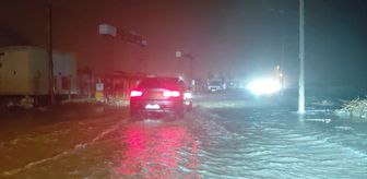 Hatay'da şiddetli rüzgar ve sağanak etkili oluyor