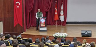 Hatay'da üniversite öğrencileri bağımlılıkla mücadele konusunda bilgilendirildi