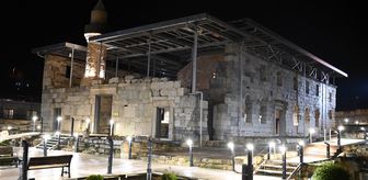 Hatay ve Osmaniye'de ilk teravih namazı kılındı