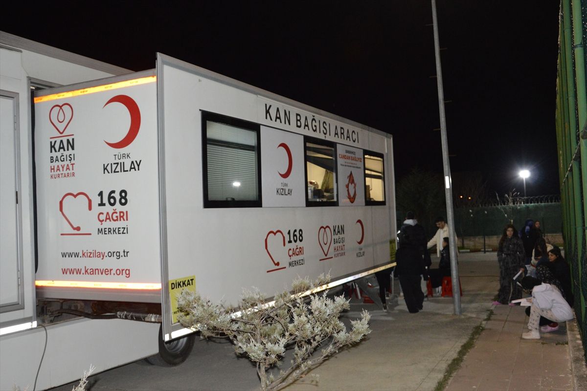 Havza'da KYK yurdunda iftar sonrası kan bağışı çalışması yapıldı