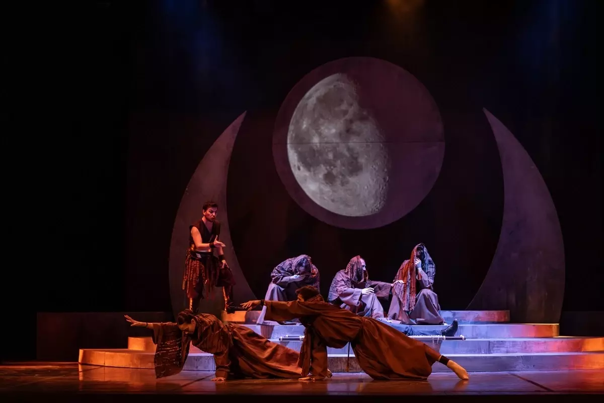 İDOB tarafından 'Deli Dumrul' ve 'Tehlikeli Oyun' eserlerinin dünya prömiyeri yapıldı