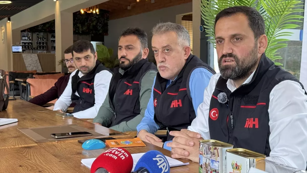 İHH Artvin Şubesi'nden faaliyetlerine ilişkin bilgilendirme