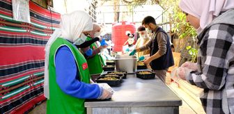 İHH Bursa Şubesi Yermük Mülteci Kampı'nda iftar düzenledi