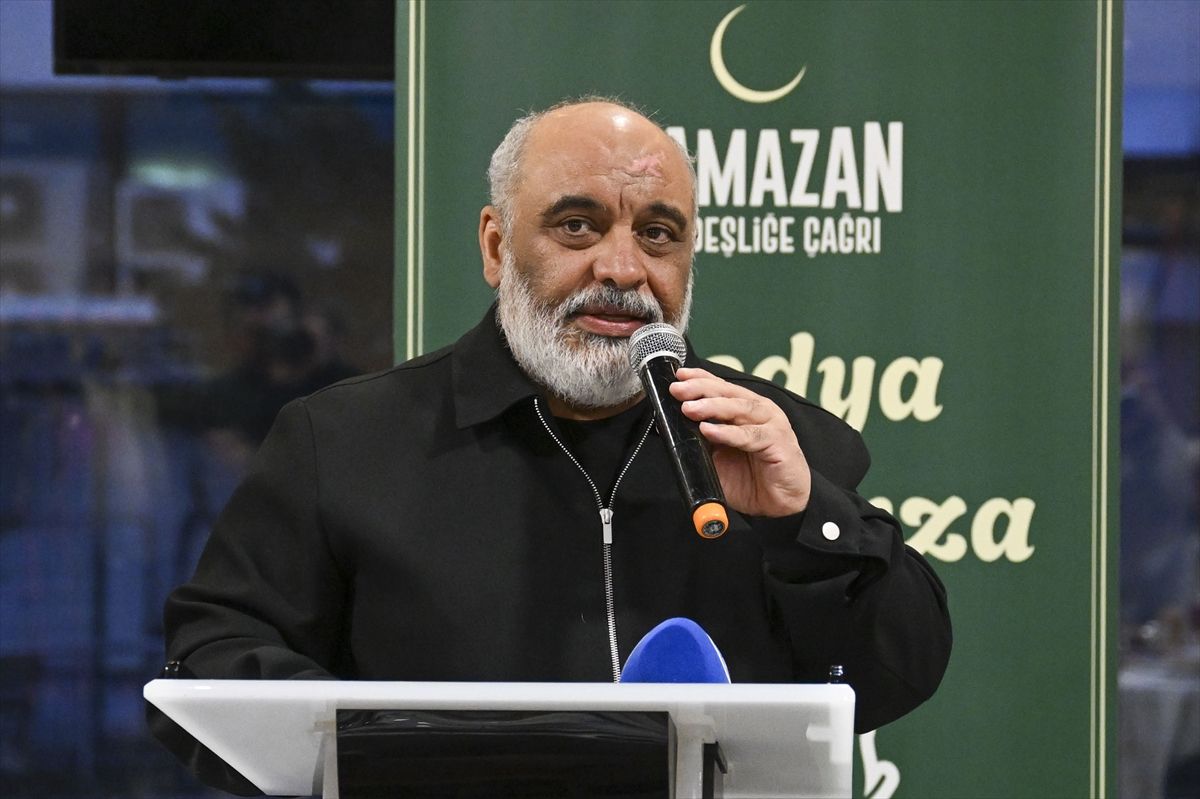 İHH'den İstanbul'daki basın mensuplarına iftar programı