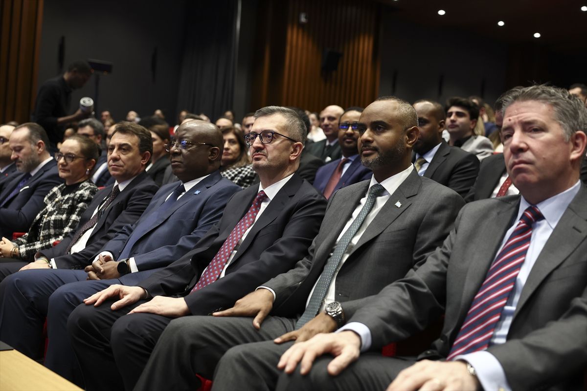 İletişim Başkanı Duran, "Küresel Dönüşüm Sürecinde Türkiye-Somali İlişkileri Paneli"nde konuştu Açıklaması