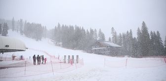 Ilgaz Dağı'nda kar yağışı etkili oluyor