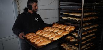 Irak'ın Süleymaniye kentinde iki cami, her gün bin yolcuya iftariyelik ikramında bulunuyor