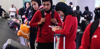 İran Milli Kadın Futbol Takımı kafilesi ülkelerine dönmek için Türkiye'ye geldi