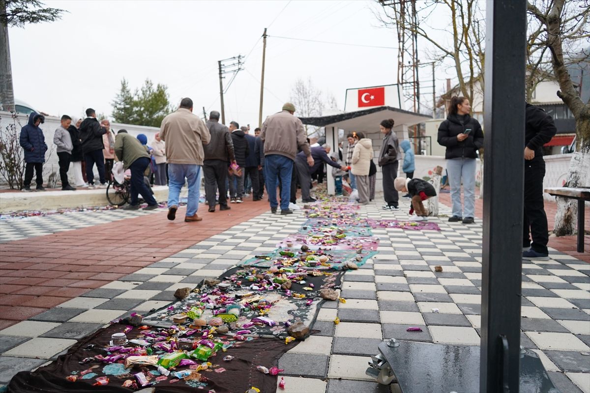 Isparta'da 'bayram sırası' geleneği yaşatılıyor
