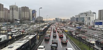 İstanbul'da akşam saatlerinde trafik yoğunluğu yüzde 90'a çıktı