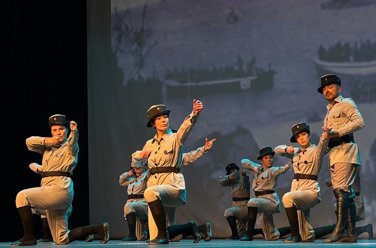 İstanbul'da "Destan Yazanların Hikayesi: Çanakkale 1915" etkinliği yapıldı