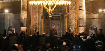 İstanbul'da ramazanın son teravih namazı eda edildi